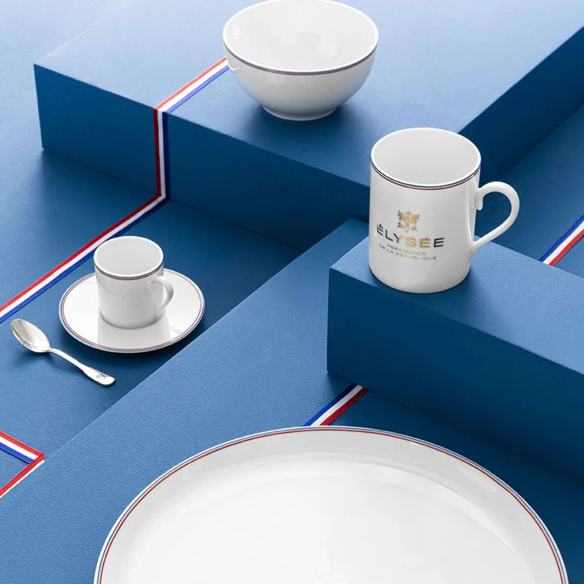 DEGRENNE ELYSEE Mug 30 cl République française