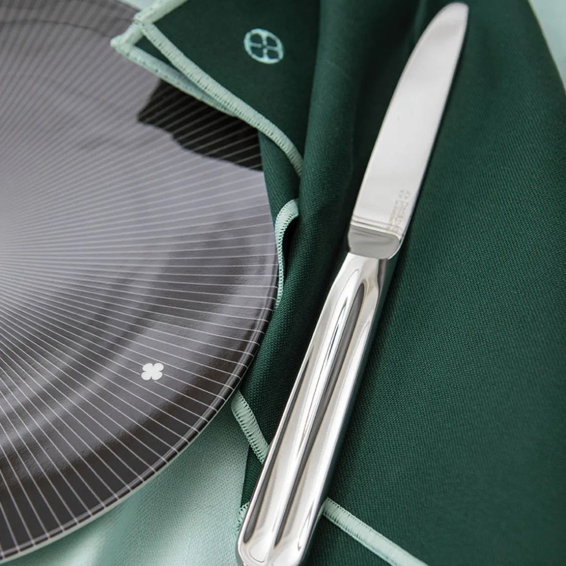 L'EMPREINTE N°1 MIROIR Coffret 24 couverts