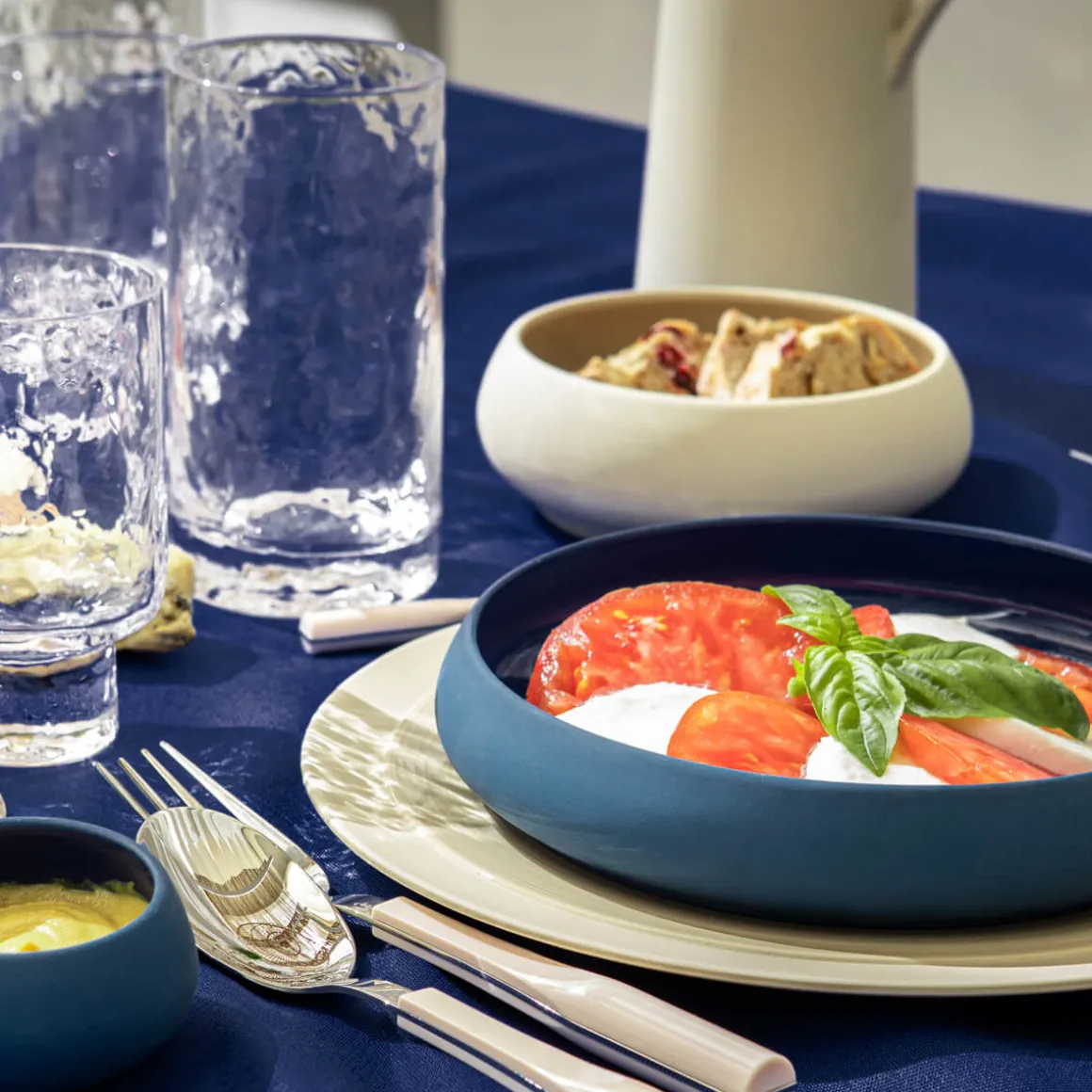 NUANCES COTON & LIN BLEU ROY Nappe carrée 180 x 180 cm